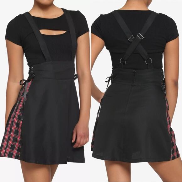 HOT TOPIC Suspender Skirt Size Medium Plaid Lace Up Emo Punk Skater Grunge Alt - Picture 2 of 9
